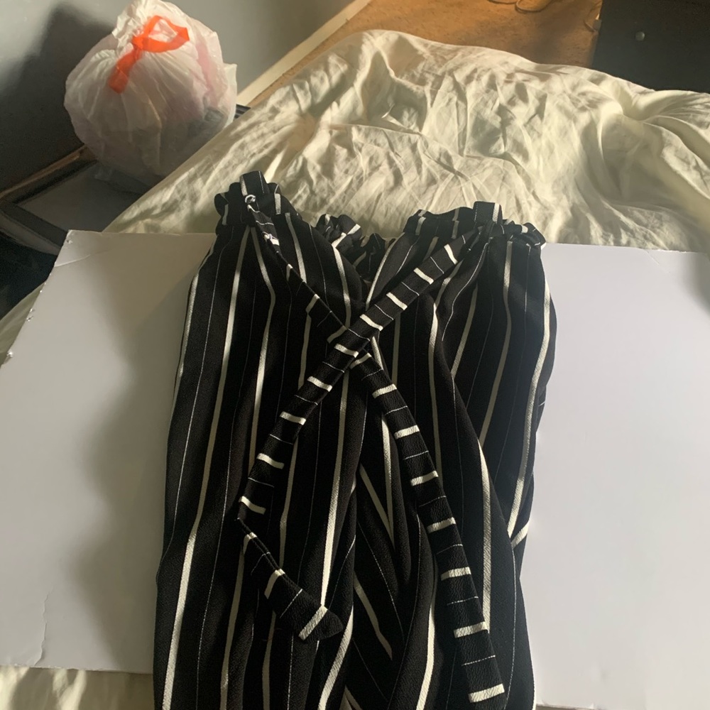 I’m selling casual pants